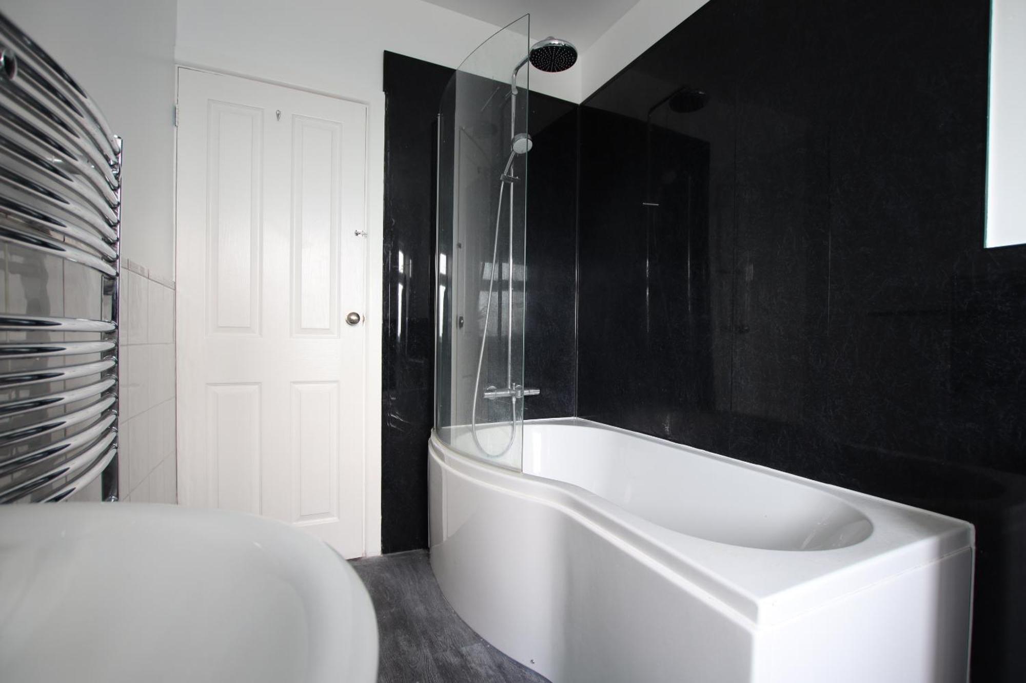 Contemporary Home In Friendly Easton, Free Parking Бристоль Экстерьер фото
